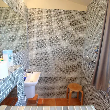 Large House With A Swimming-pool - Wifi And A 11m Mooring - Ac Holiday home Grimaud